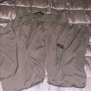 Lululemon women’s pants